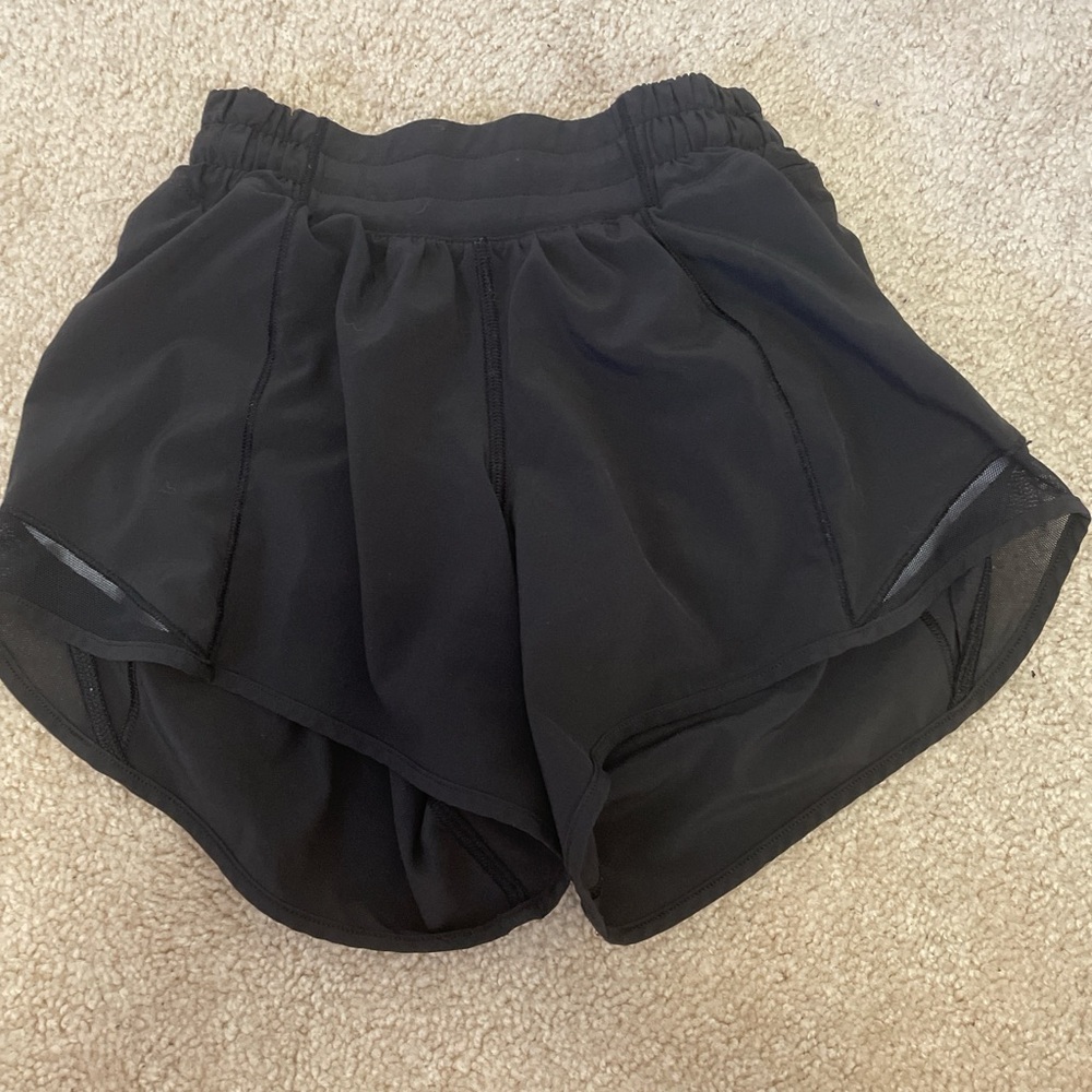 Lululemon Athletica Black Athletic Shorts Lightweight Moisture-Wicking